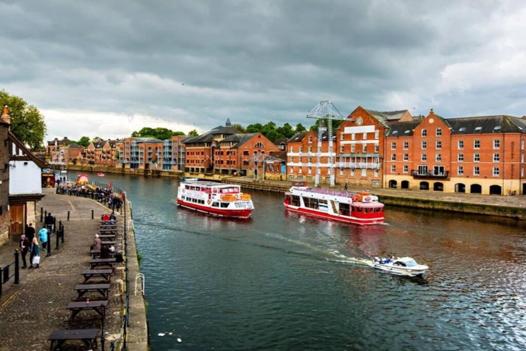 The Riverside At Woodsmill Quay With Parking York Esterno foto